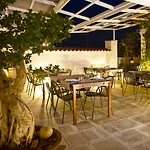 Hotell Corte Altavilla 4*