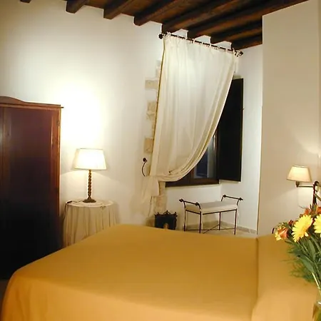 Szálloda Corte Altavilla 4*