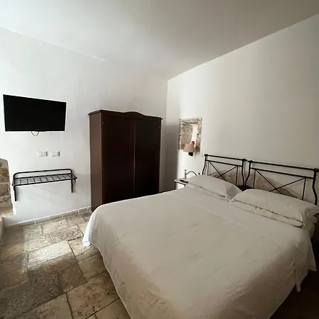 Corte Altavilla Szálloda 4*