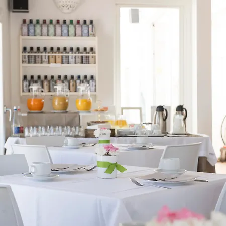 Corte Altavilla 호텔 콘베르사노