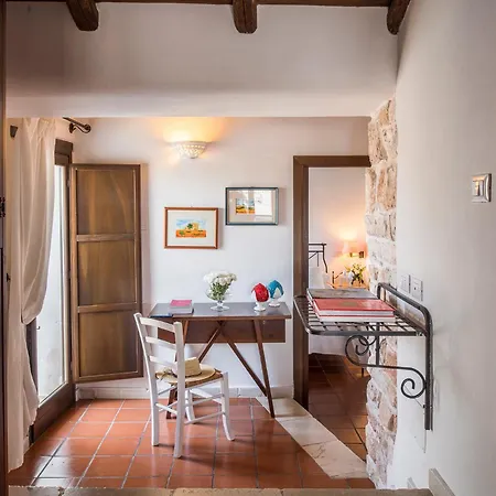 Corte Altavilla Hotel 4*