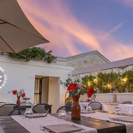 Corte Altavilla 호텔 콘베르사노