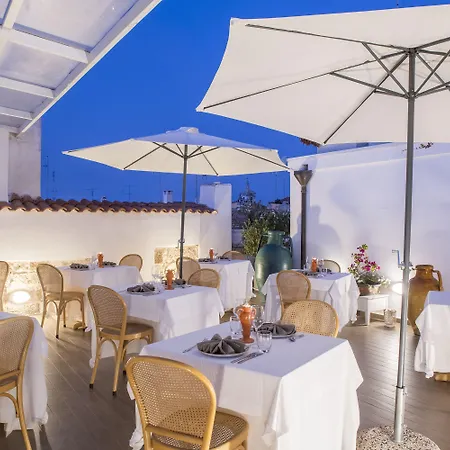 Corte Altavilla 호텔 콘베르사노